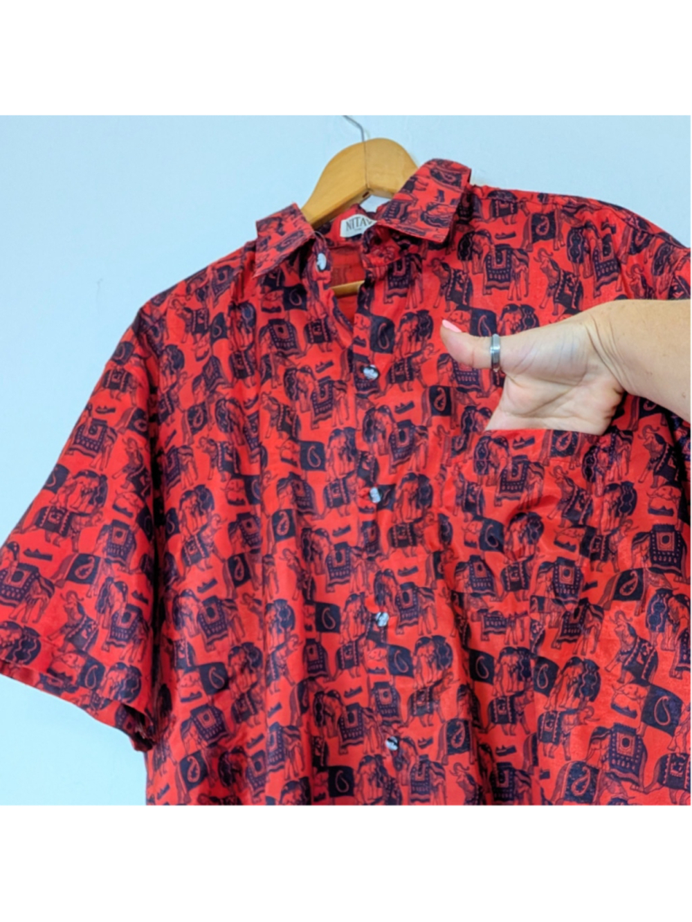 Thai Silk Elephant Print Shirt Mens XL Red Black Button Up Resort Festival - Picture 5 of 8